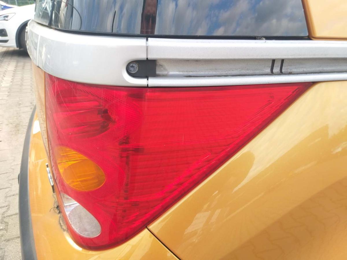 Peugeot 1007 original Rücklicht Rückleuchte Schlussleuchte rechts Bj.2005